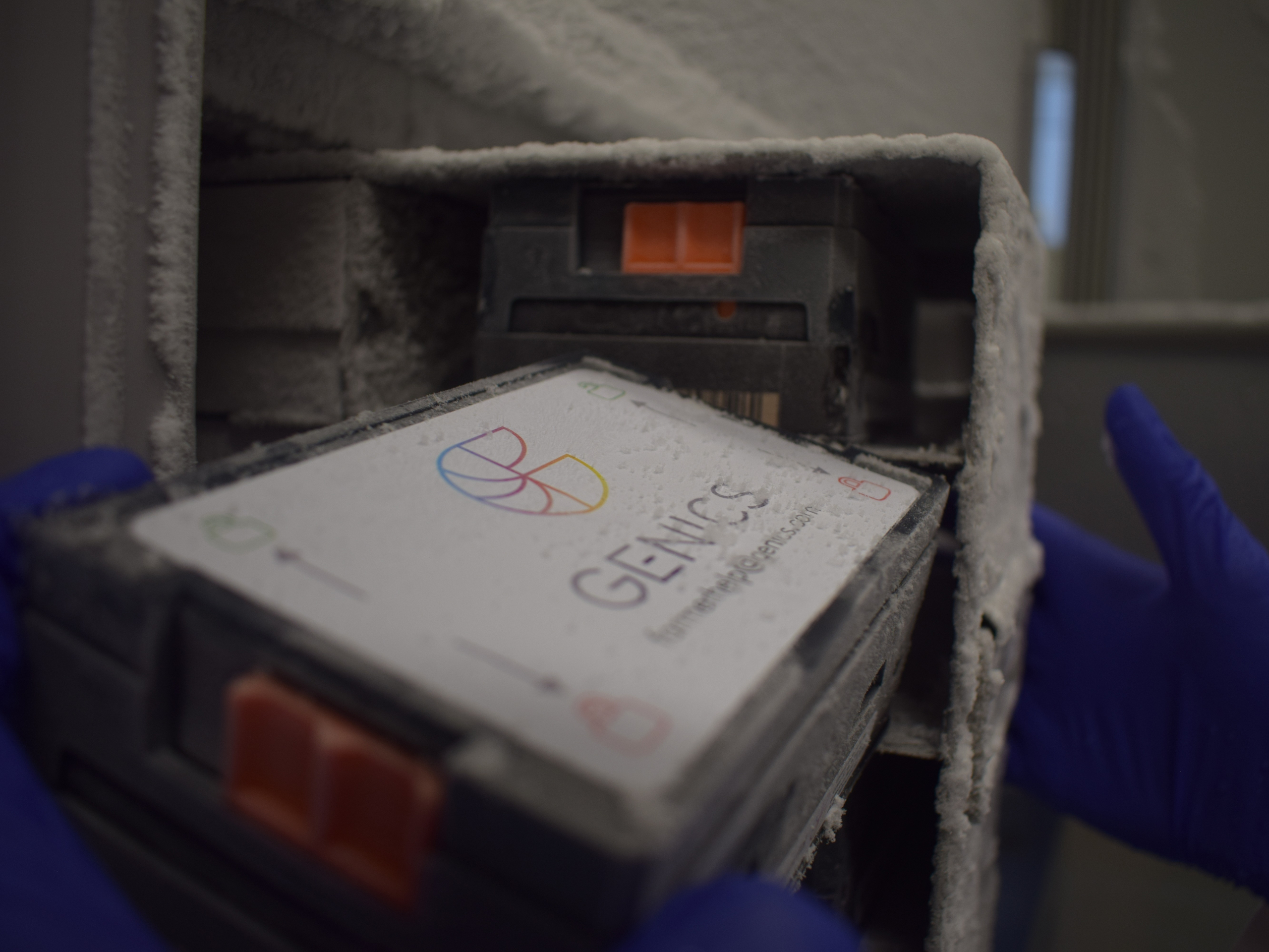 We use the power of data to improve farm biosecurity